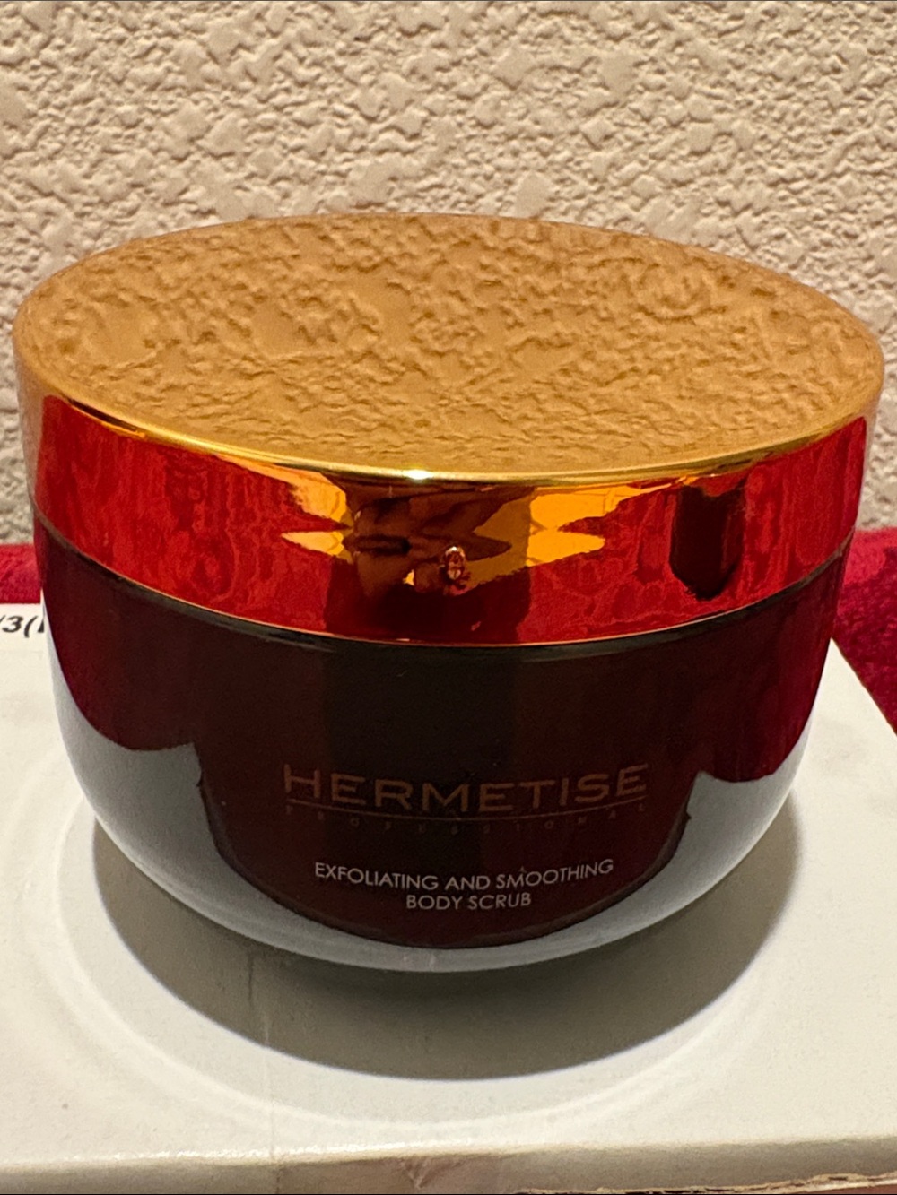 Hermetise Exfoliating Body Scrub